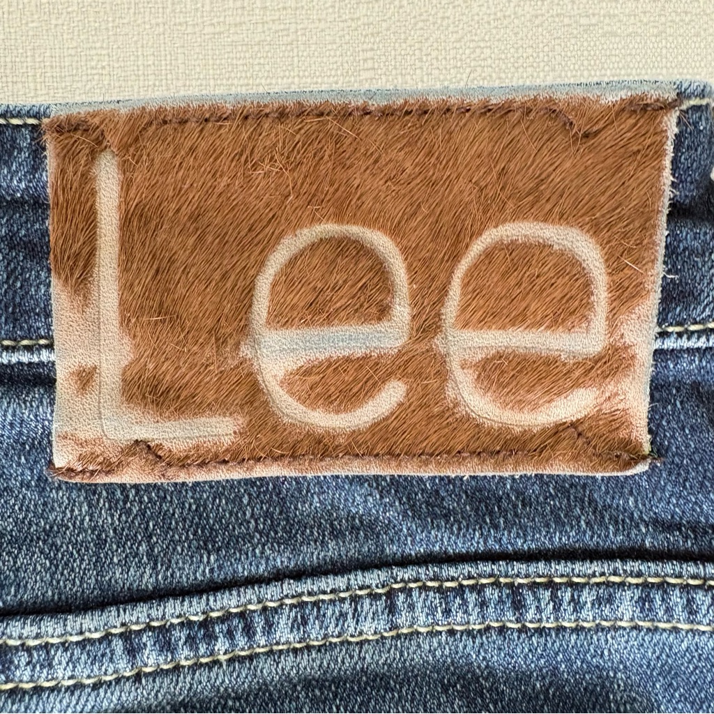Lee 101+ Heritage Jeans Hair-On-Hide Leather Patch Blue Tonal Stitch Size 29